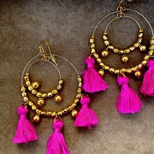 Lilly Pulitzer pink tassel shiny gold earrings!